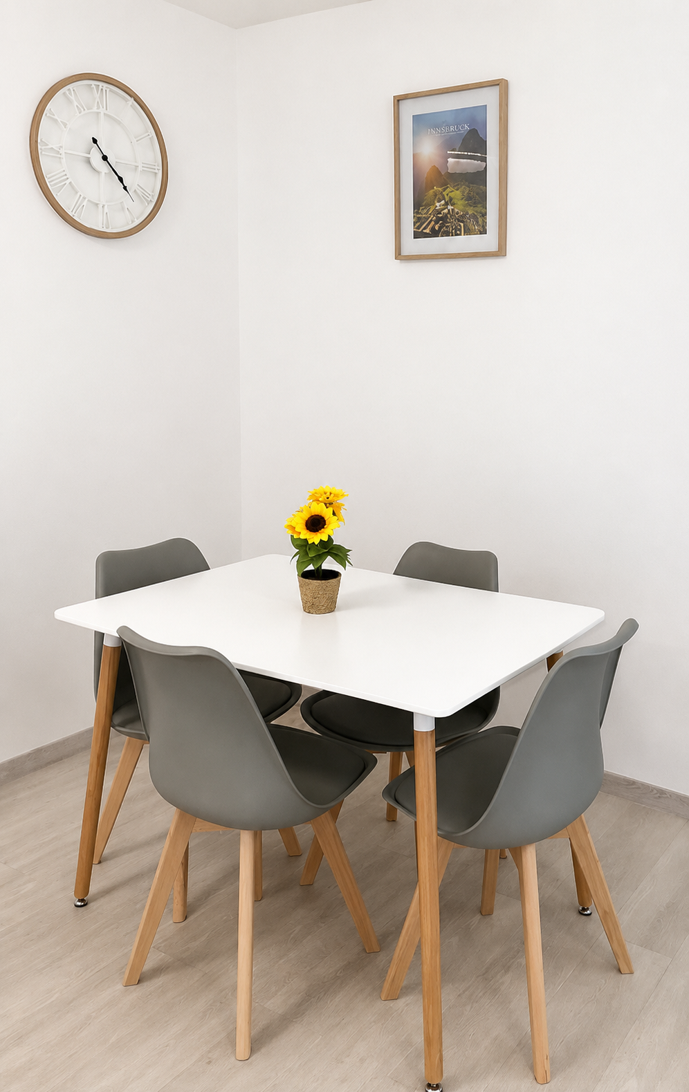 1 Double Bed + 1 Sofa Bed – image 2