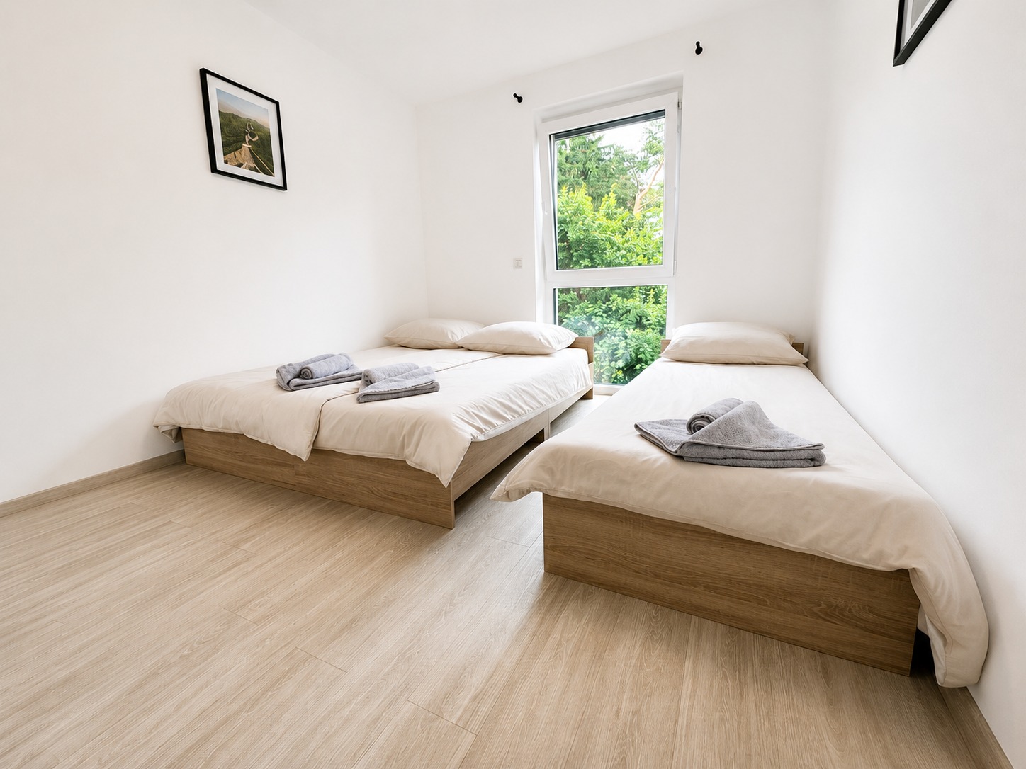 1 Double Bed + 1 Sofa Bed + 1 Single Bed – image 8